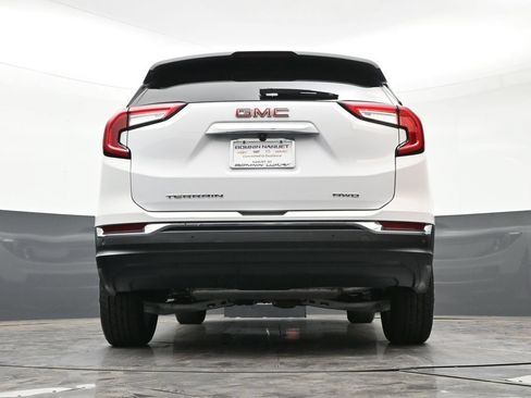 Used 2023 GMC Terrain SLT AWD/4WD image 27