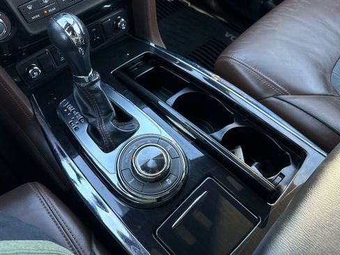 Used 2018 Nissan Armada Platinum AWD/4WD image 21