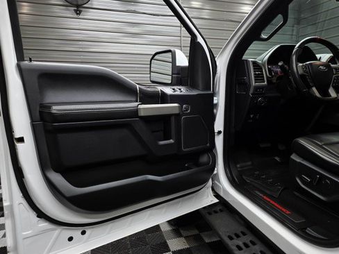 Used 2019 Ford F150 Raptor w/ Equipment Group 802A Luxury AWD/4WD image 37