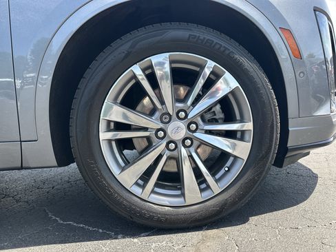 Used 2021 Cadillac XT6 Premium Luxury FWD image 13