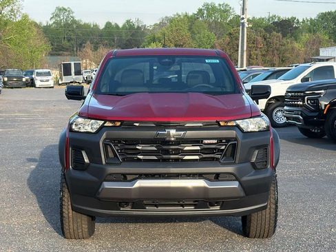 New 2026 Chevrolet Colorado Trail Boss AWD/4WD image 2