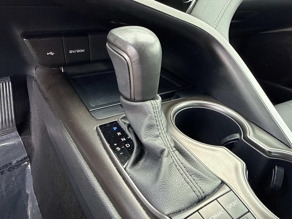 Used 2023 Toyota Camry SE FWD image 31