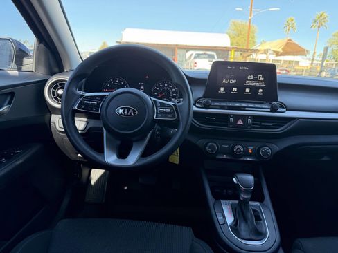 Used 2021 Kia Forte LXS image 19