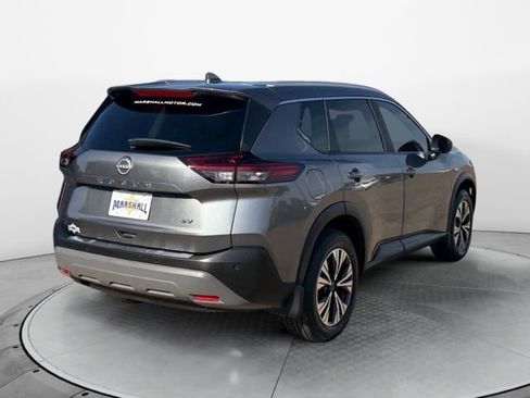 Used 2023 Nissan Rogue SV w/ SV Premium B Package FWD image 3