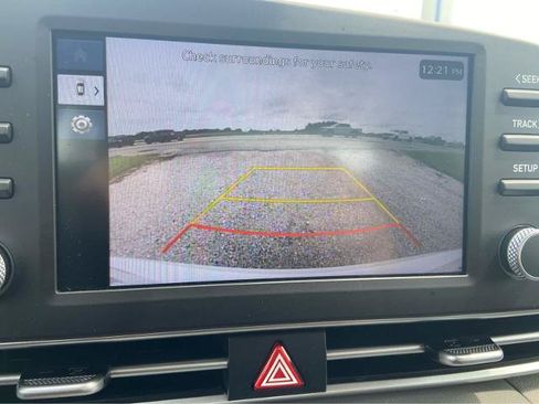 Used 2026 Hyundai Elantra Sport FWD image 29