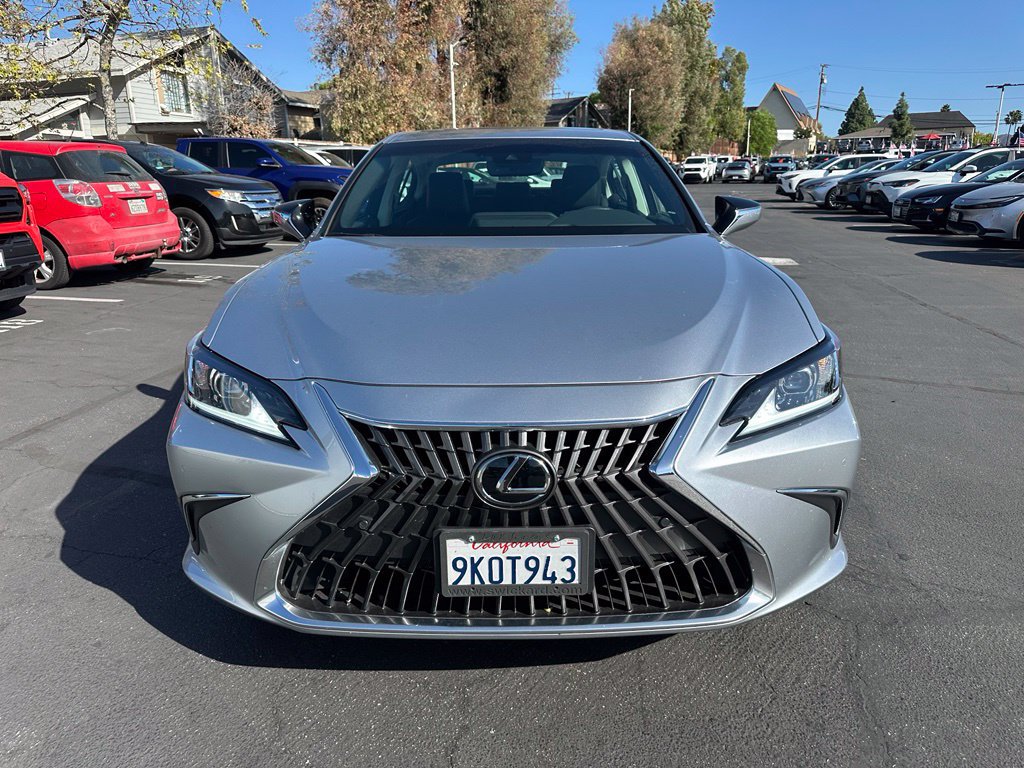 Used 2024 Lexus ES 350 w/ Premium Package FWD image 5