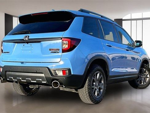 Certified 2024 Honda Passport TrailSport image 6