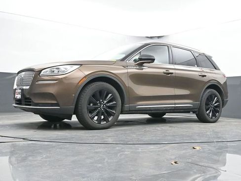 Used 2022 Lincoln Corsair Reserve w/ Equipment Group 201A image 24