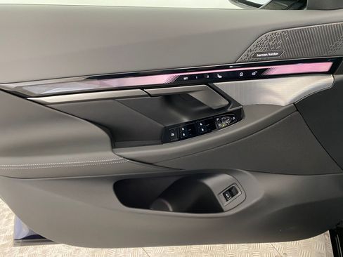 New 2026 BMW 540i xDrive 540i xDrive w/ M Sport Package image 12