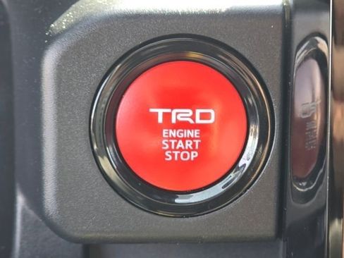 Used 2024 Toyota Tacoma TRD Sport w/ TRD Sport Premium Package image 19