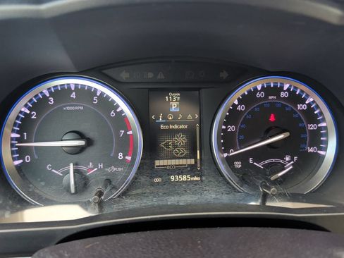Used 2016 Toyota Highlander Limited FWD image 31