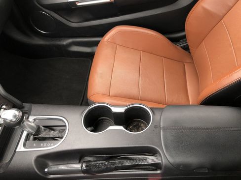 Used 2020 Ford Mustang Premium image 16