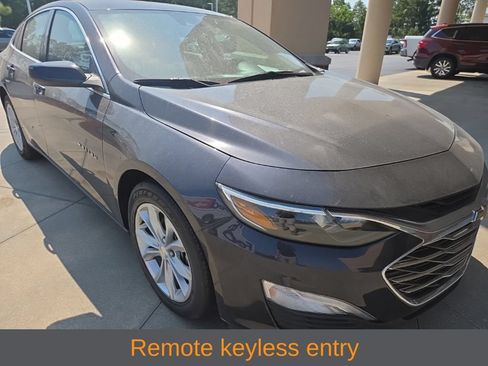 Used 2023 Chevrolet Malibu LT w/ Driver Confidence Package FWD image 8