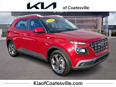 Used 2022 Hyundai Venue SEL w/ Cargo Package