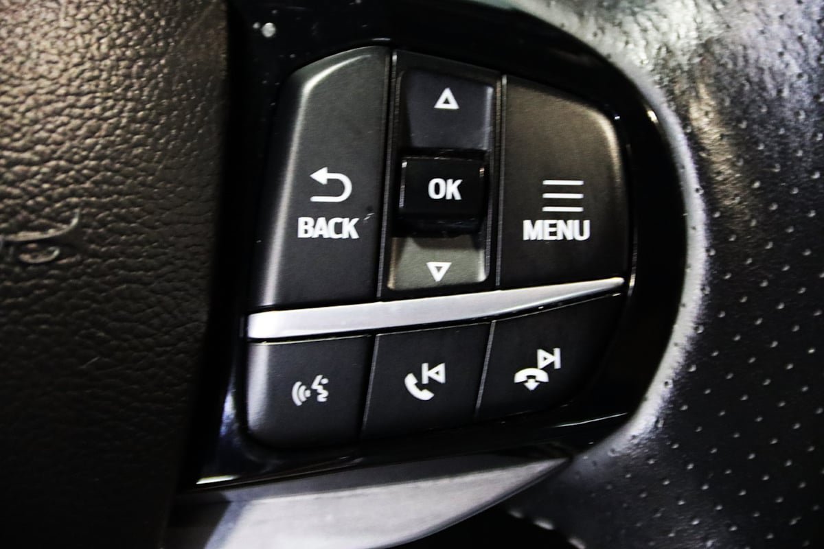 Used 2023 Ford Explorer ST w/ Technology Package AWD/4WD image 19