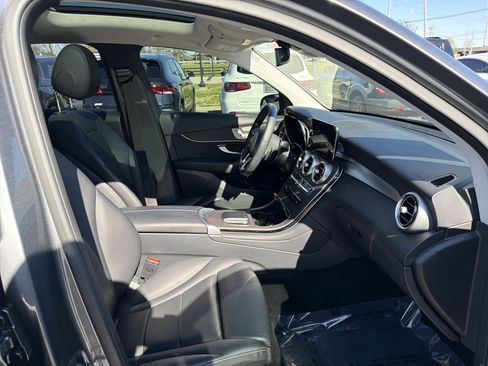 Used 2022 Mercedes-Benz GLC 300 4MATIC image 26