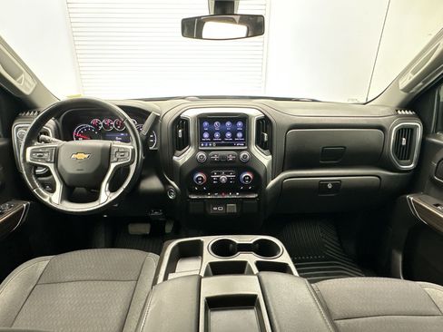 Certified 2021 Chevrolet Silverado 1500 LT AWD/4WD image 16