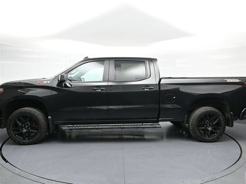 Used 2021 Chevrolet Silverado 1500 LT Trail Boss w/ Convenience Package II AWD/4WD image 9