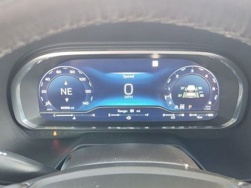 Used 2022 Chevrolet Tahoe Z71 w/ Luxury Package image 7