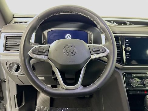 Used 2023 Volkswagen Atlas Cross Sport SE w/ Black Wheel Package image 12