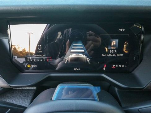 New 2026 GMC Acadia Denali w/ Super Cruise Package image 18