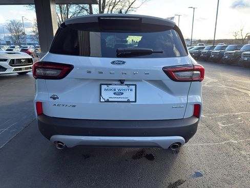 New 2026 Ford Escape Active w/ Active Premium Tech Pack image 5