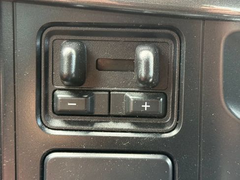 Used 2023 Ford F150 XLT w/ Equipment Group 302A High RWD image 34