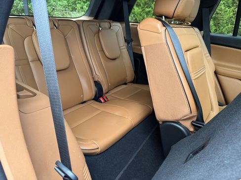 Used 2022 Lincoln Aviator Black Label w/ Dynamic Handling Package image 23