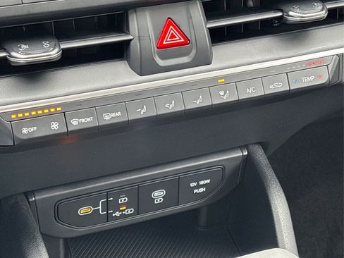 New 2026 Kia K4 LXS image 21