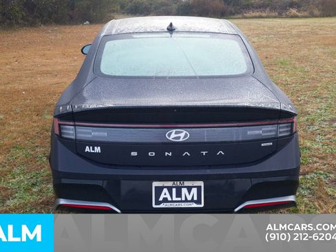 Used 2024 Hyundai Sonata Limited image 7