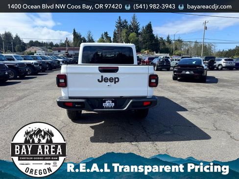 New 2026 Jeep Gladiator Sport image 6