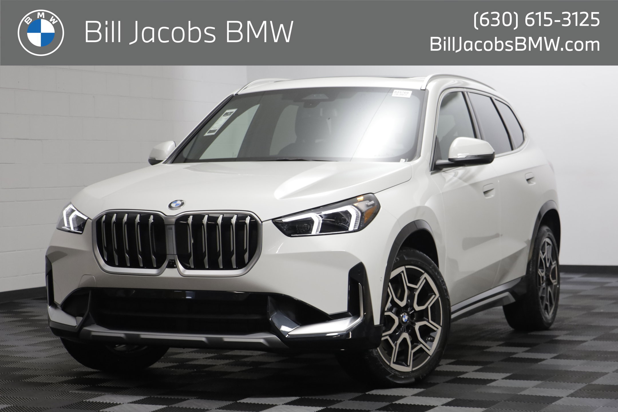 New 2027 BMW X1 xDrive28i AWD/4WD image 1