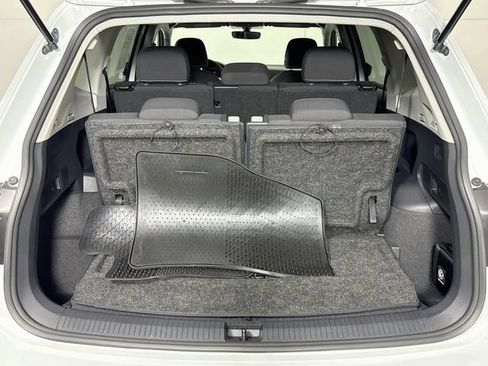 Used 2023 Volkswagen Tiguan S FWD image 25