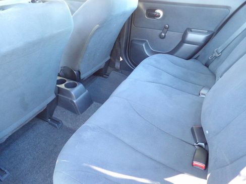 Used 2010 Nissan Versa Sedan image 23