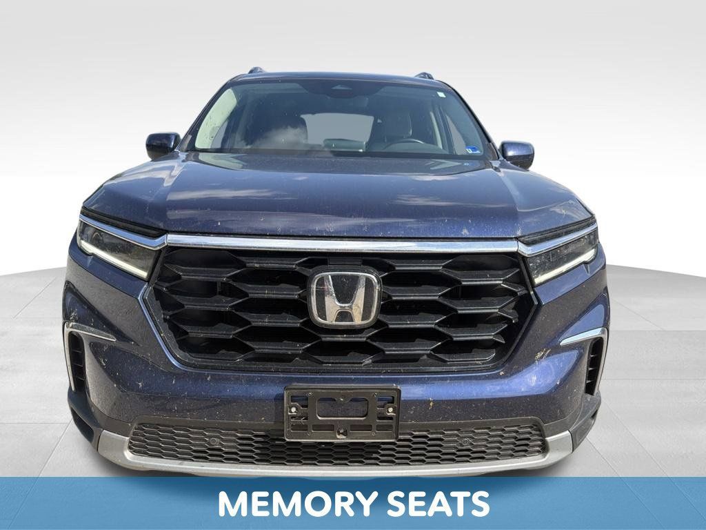 Used 2025 Honda Pilot Touring image 20