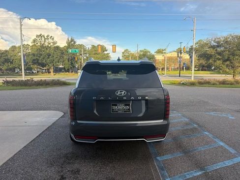 Used 2026 Hyundai Palisade Calligraphy FWD image 6