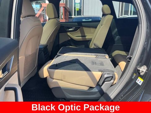 Used 2022 Audi Q7 3.0T Premium Plus AWD/4WD image 37