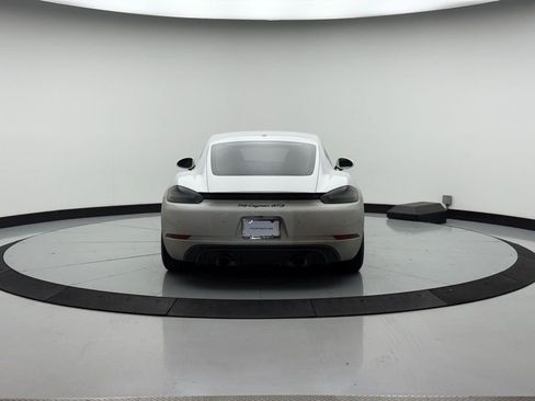 Used 2023 Porsche 718 Cayman GT4 image 10