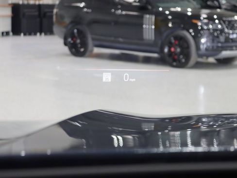 Used 2025 BMW X5 xDrive50e w/ M Sport Package image 18