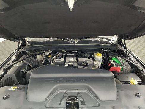 Used 2019 RAM 2500 Laramie image 33