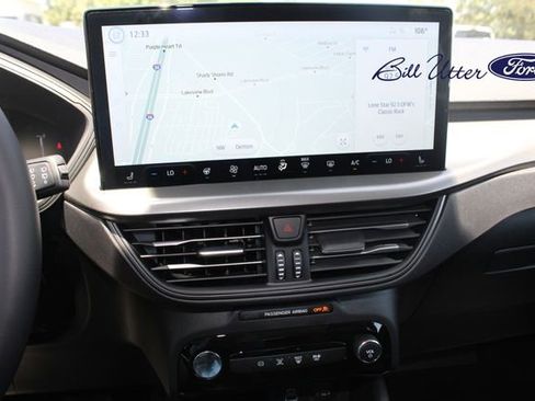 New 2025 Ford Escape SE image 13