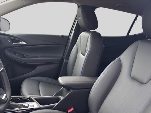 New 2026 Buick Encore GX Sport Touring image 17