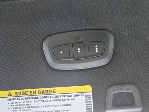 New 2025 Jeep Grand Cherokee Limited image 32