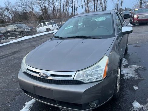 Used 2009 Ford Focus SEL image 20