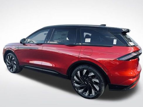 New 2026 Lincoln Nautilus Reserve w/ Jet Appearance Package image 6