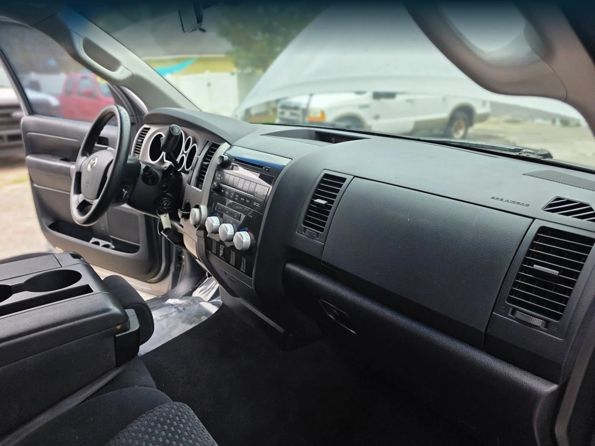 Used 2010 Toyota Tundra 2WD CrewMax w/ Tow Pkg image 37
