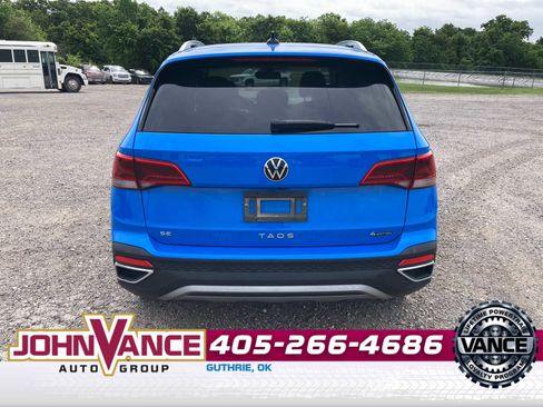 Used 2023 Volkswagen Taos SE image 6