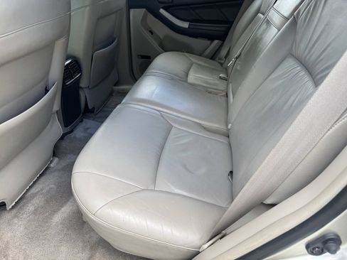 Used 2003 Toyota 4Runner Limited w/ Preferred Accessory Pkg AWD/4WD image 19