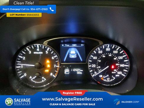 Used 2014 Nissan Pathfinder S image 12