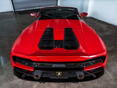 Used 2024 Lamborghini Huracan EVO AWD/4WD image 48